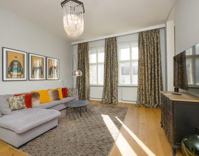 Modern, Light-Filled Apartment in the Heart of Vienna